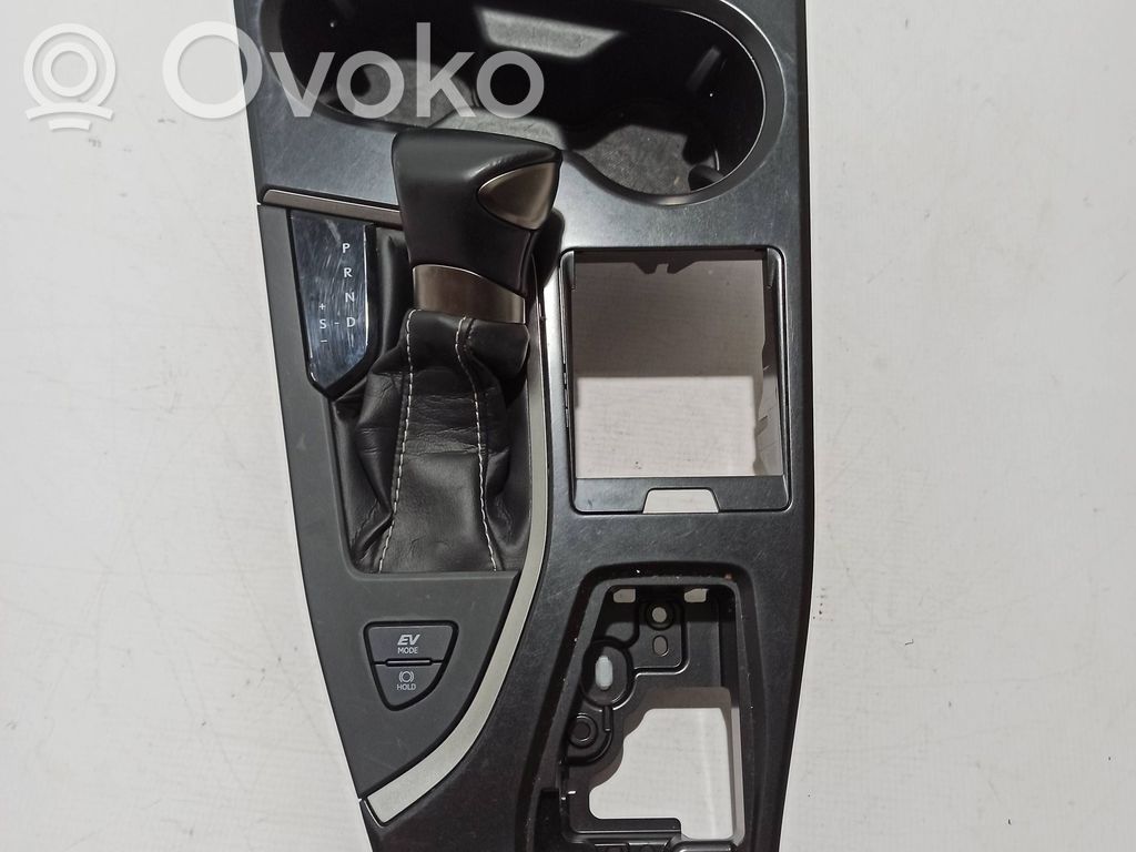 Lexus UX Contour de levier de vitesses 