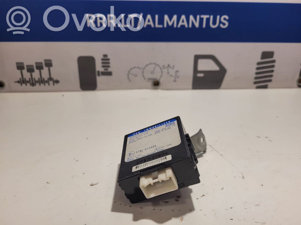 Toyota Corolla E120 E130 Immobilizer control unit/module 