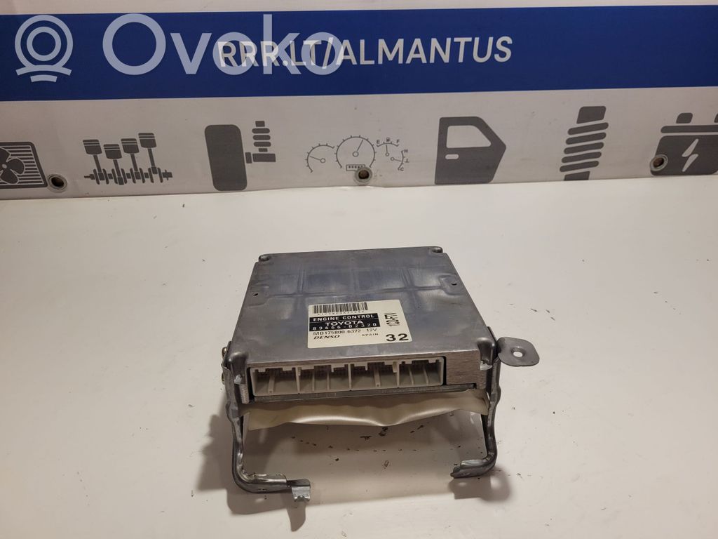 Toyota Corolla E120 E130 Engine control unit/module 
