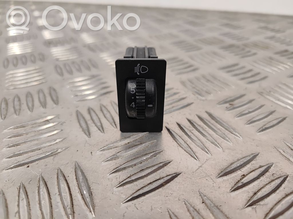 Toyota Corolla Verso AR10 Headlight level height control switch 