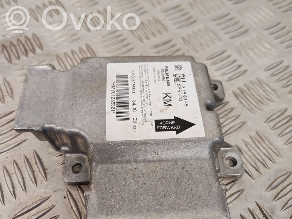 Opel Vectra C Airbag control unit/module 