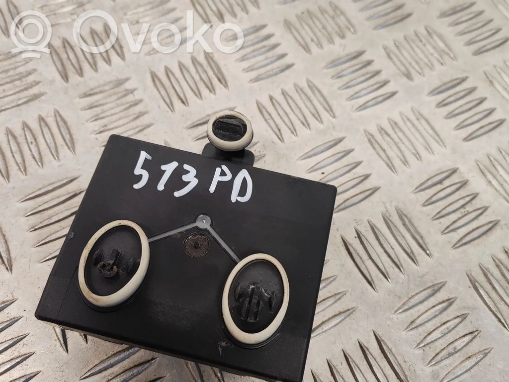 Volkswagen PASSAT B8 Door control unit/module 