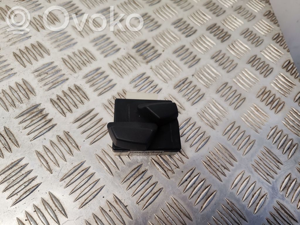 BMW 5 F10 F11 Seat control switch 