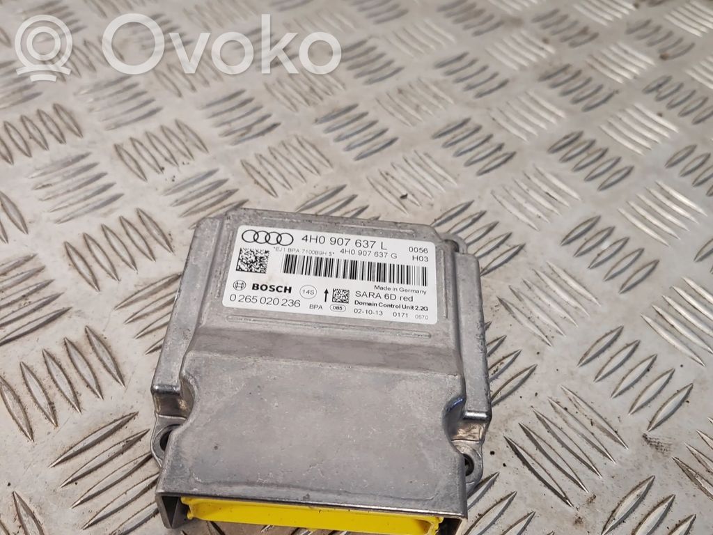 Audi A8 S8 D4 4H Airbag control unit/module 