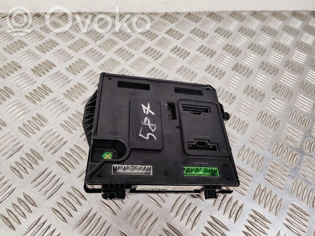 Renault Megane III Comfort/convenience module 