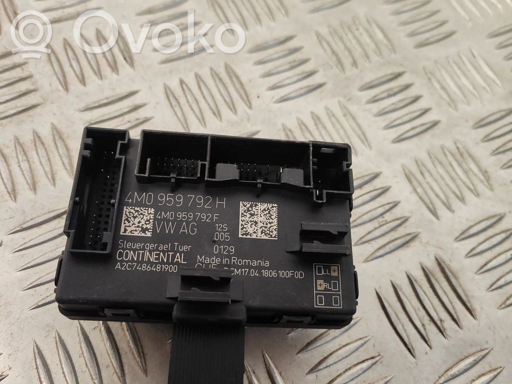 Audi Q7 4M Door control unit/module 