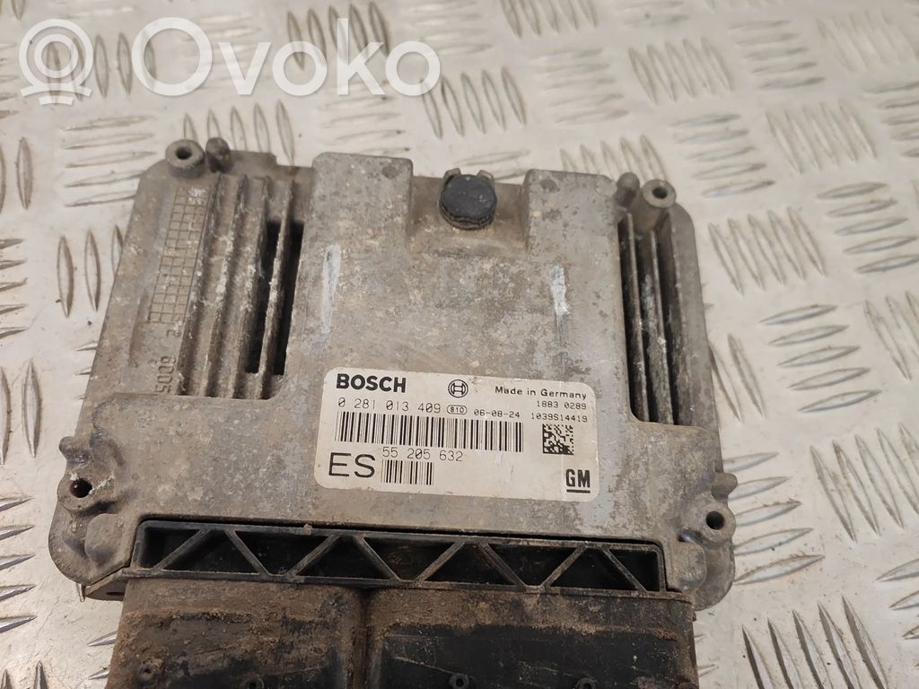 Opel Vectra C Engine control unit/module 