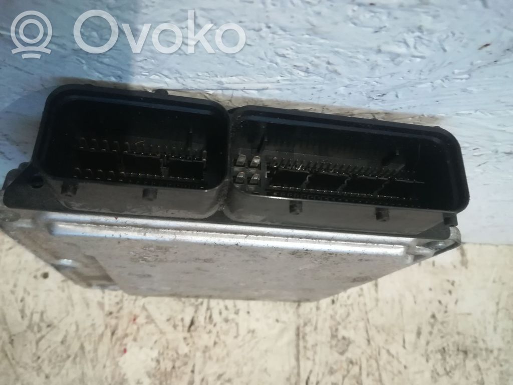 Seat Toledo III (5P) Engine control unit/module 