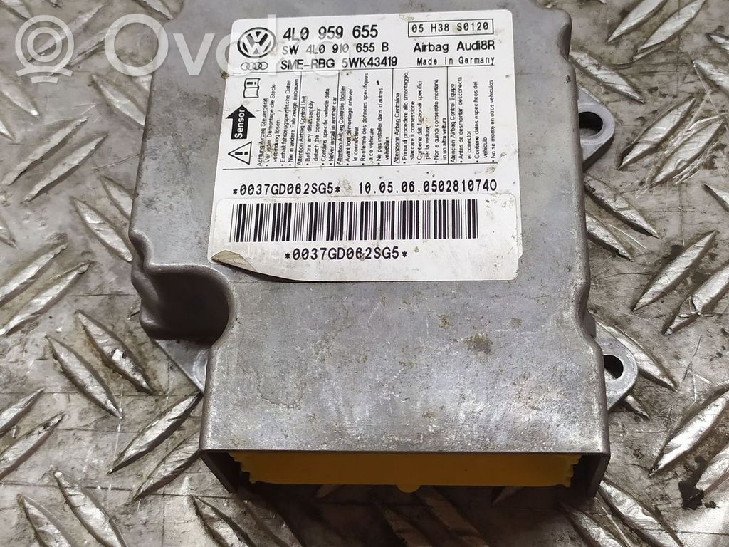 Audi Q7 4L Airbag control unit/module 