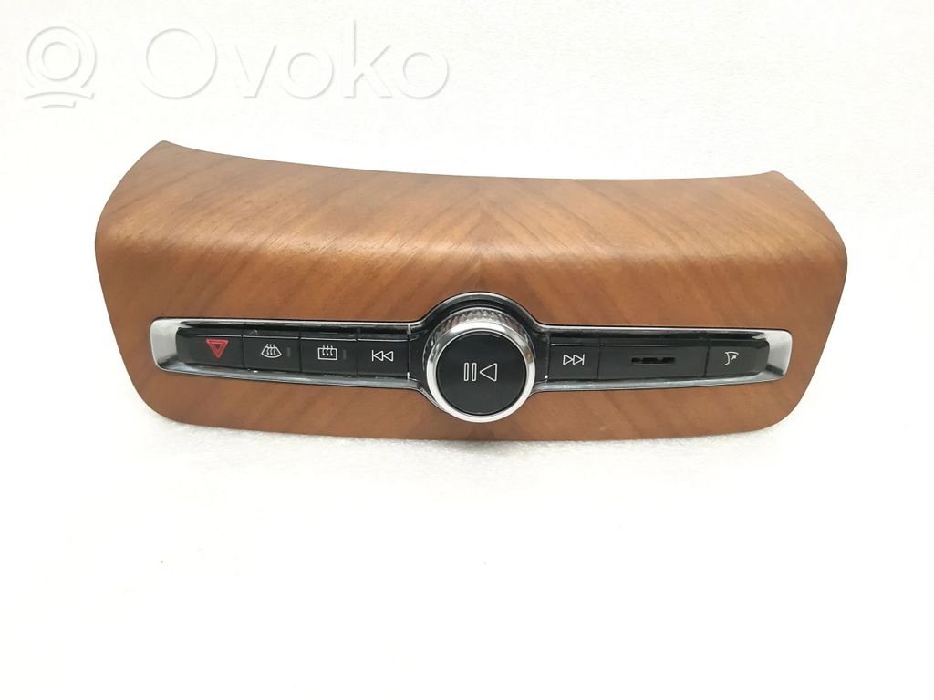 Volvo XC90 Head unit multimedia control 