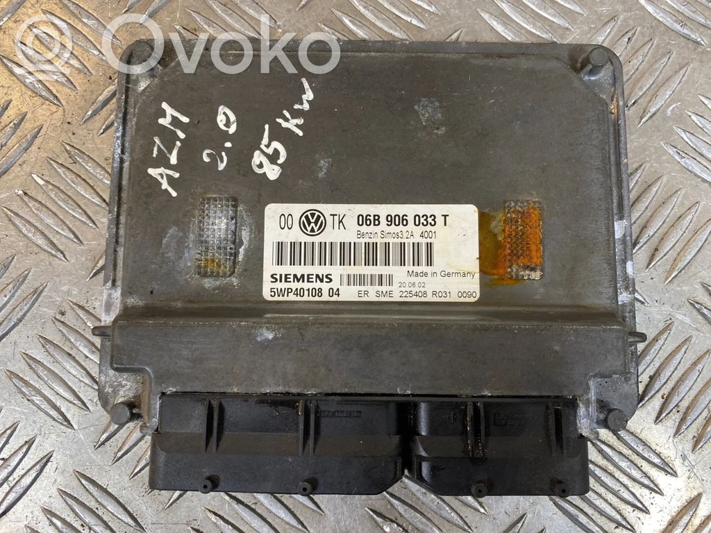 Volkswagen PASSAT B5.5 Engine control unit/module 