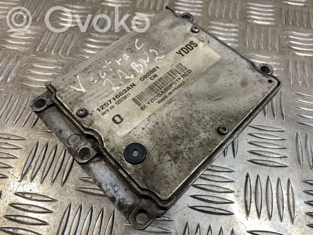 Opel Vectra C Engine control unit/module 