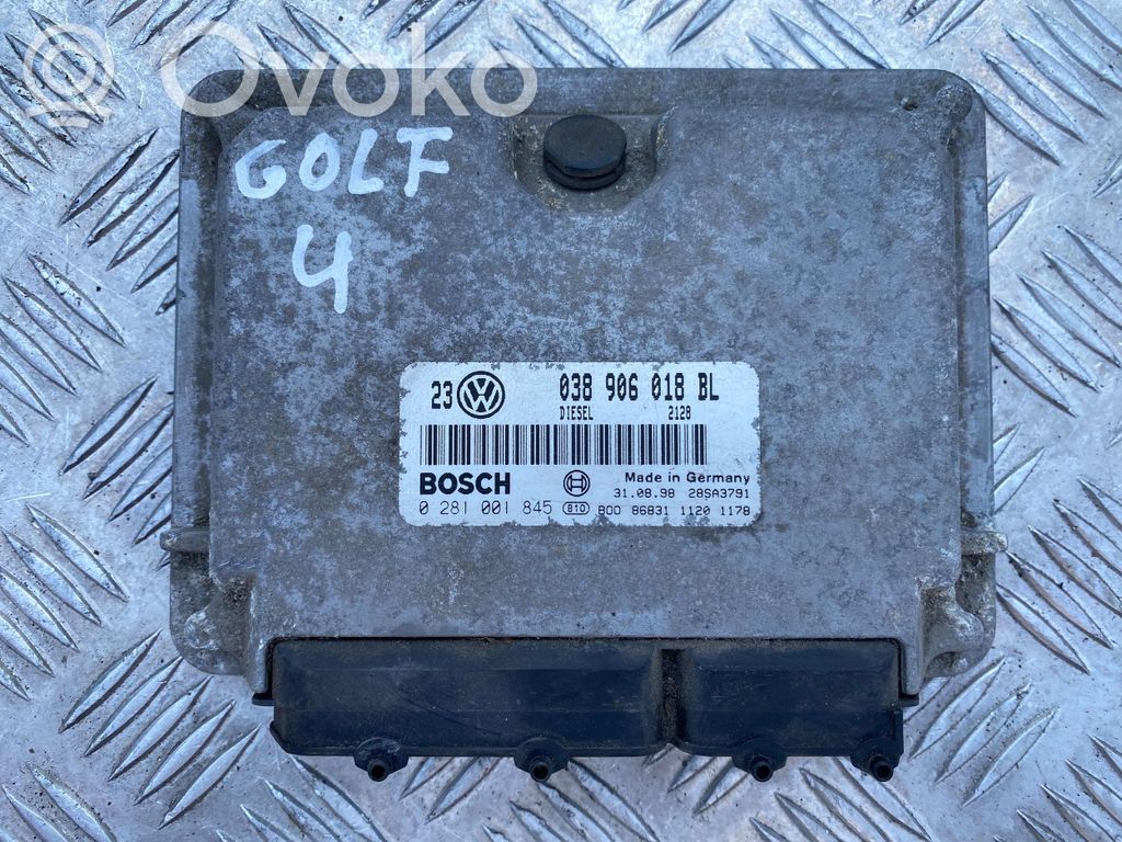 Volkswagen Golf IV Engine control unit/module 