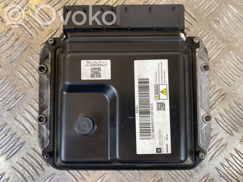 Opel Astra J Engine control unit/module 