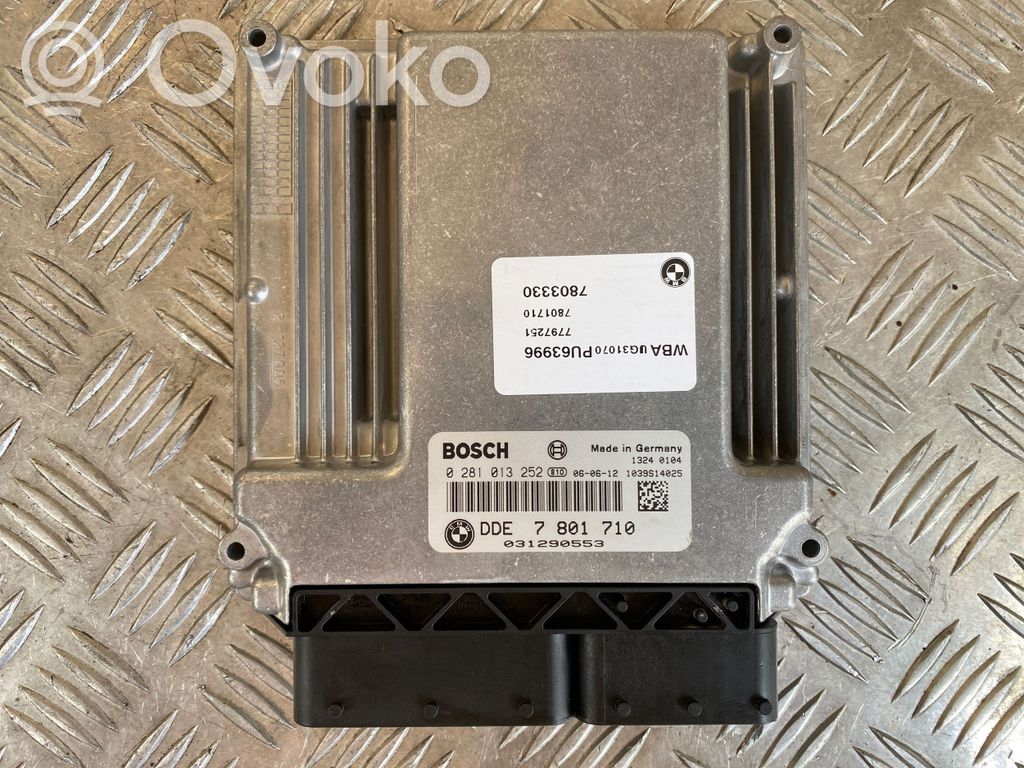 BMW 1 E81 E87 Engine control unit/module 