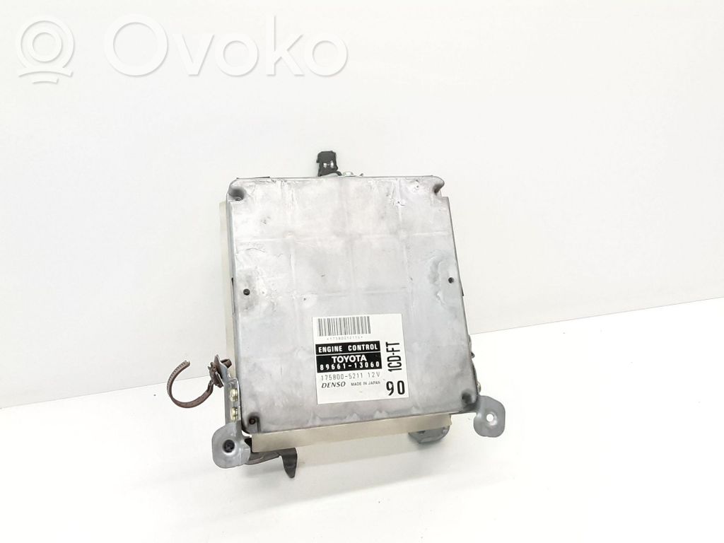 Toyota Corolla Verso E121 Engine control unit/module 