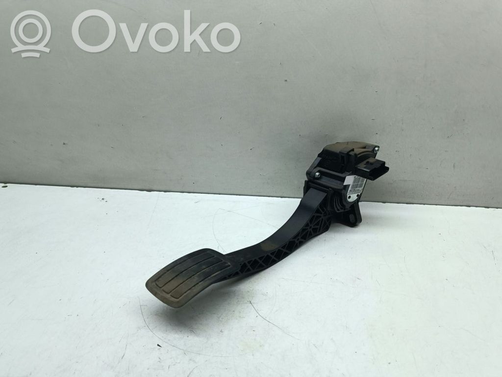 Peugeot 308 Accelerator throttle pedal 