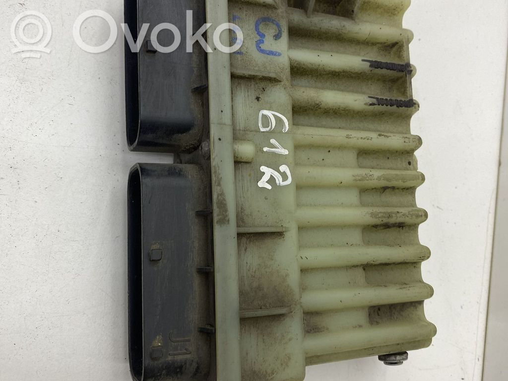 Opel Zafira A Fan control module 