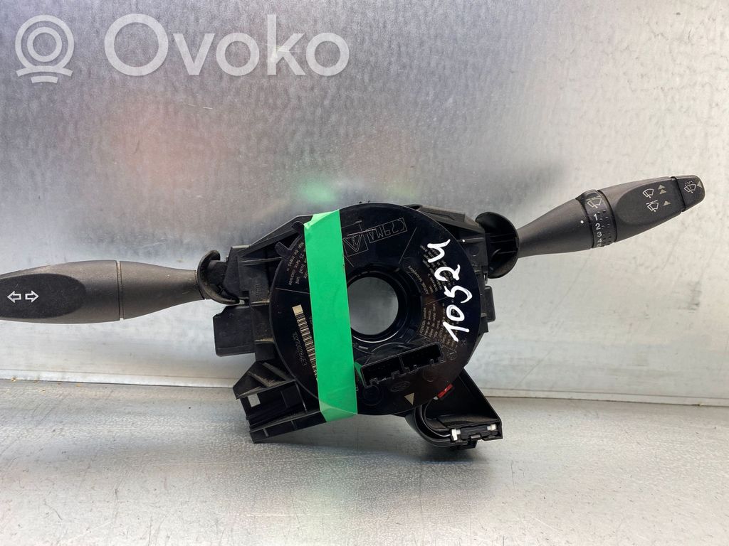 Ford Focus Wiper turn signal indicator stalk/switch 