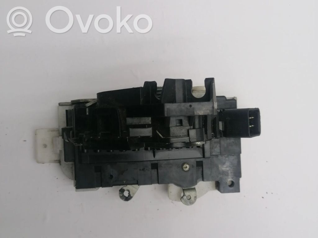 Ford Mondeo Mk III Zamek drzwi przednich 