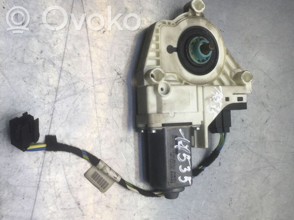 Audi A6 S6 C6 4F Priekinio lango pakelėjo varikliukas 