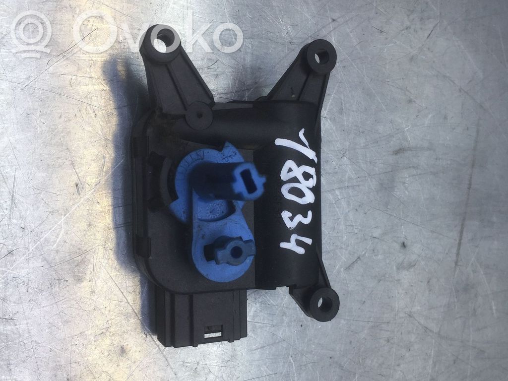 Audi A4 S4 B7 8E 8H Motor/activador trampilla de calefacción 