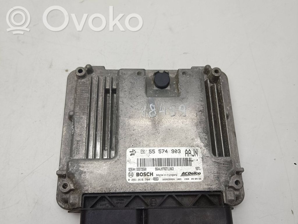 Opel Insignia A Engine control unit/module 