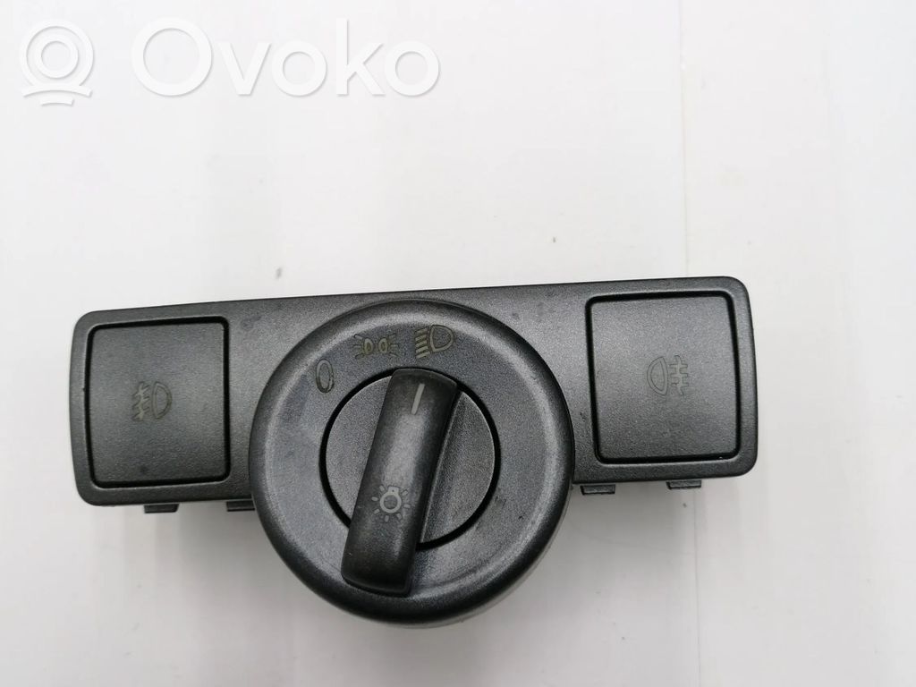 Volkswagen Phaeton Light switch 