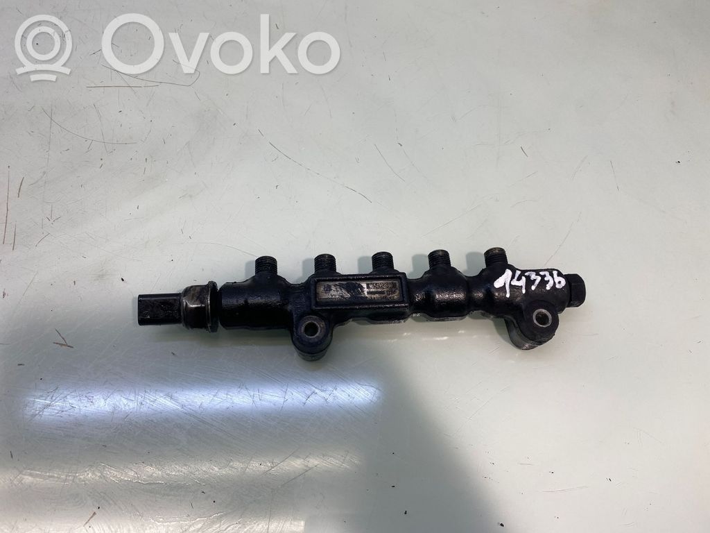 Citroen C4 I Fuel main line pipe 