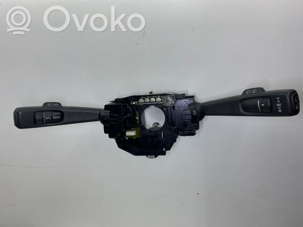 Volvo V50 Wiper turn signal indicator stalk/switch 