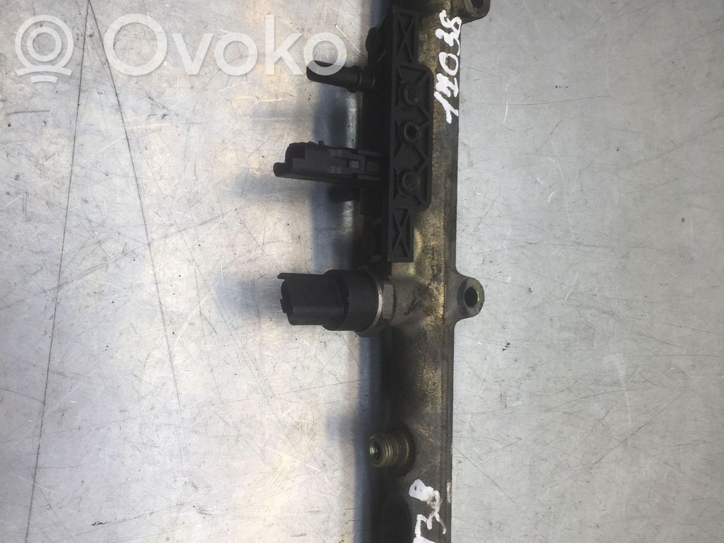 Citroen C8 Fuel main line pipe 