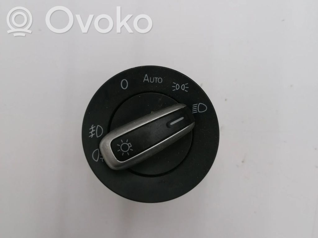 Volkswagen PASSAT B7 Light switch 