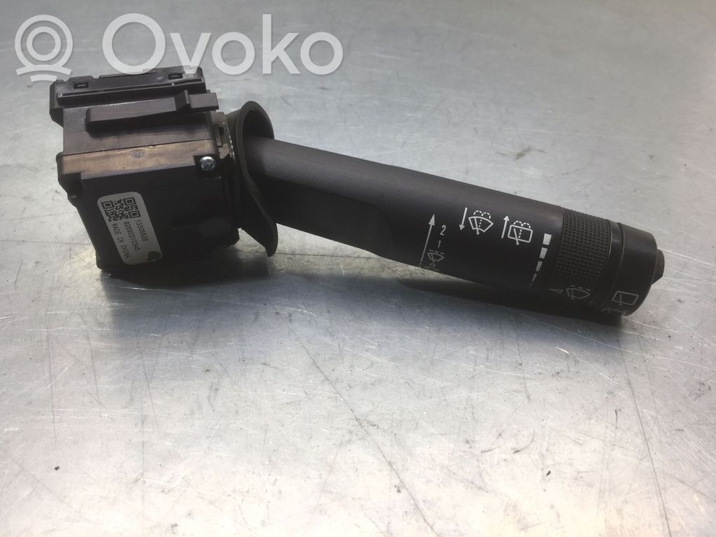 Opel Insignia A Wiper control stalk 