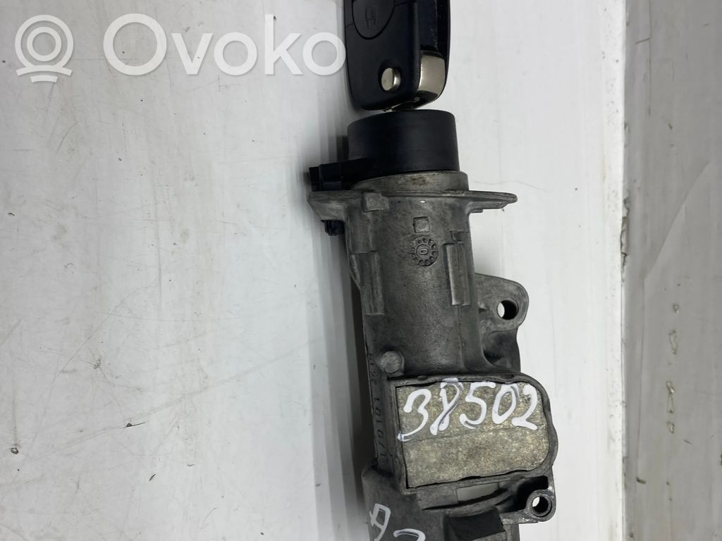 Užvedimo spynelė   4B0905851C