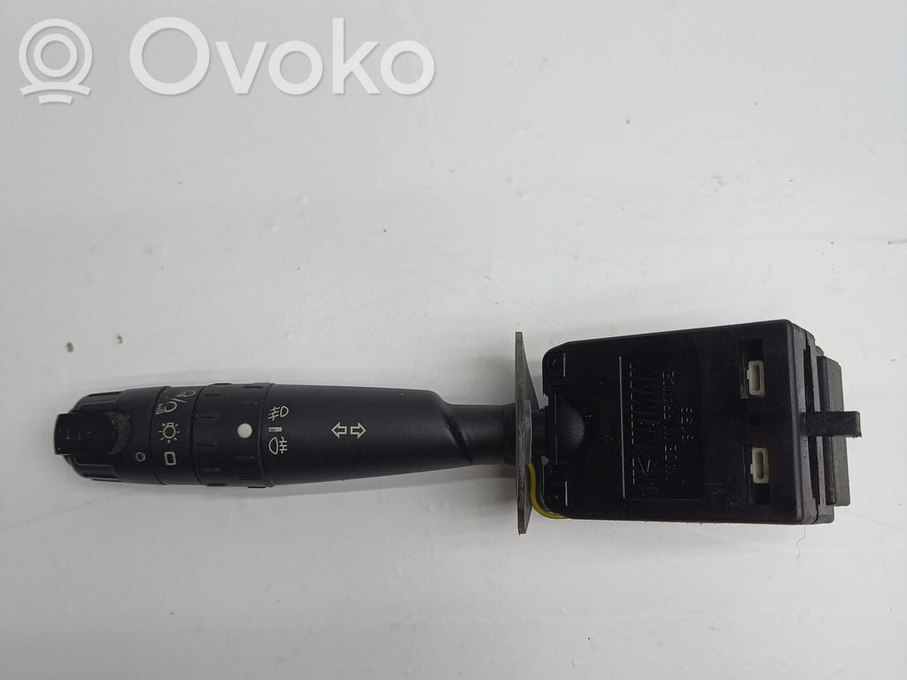 Peugeot 607 Indicator stalk 