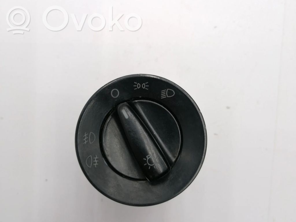 Seat Alhambra (Mk1) Light switch 