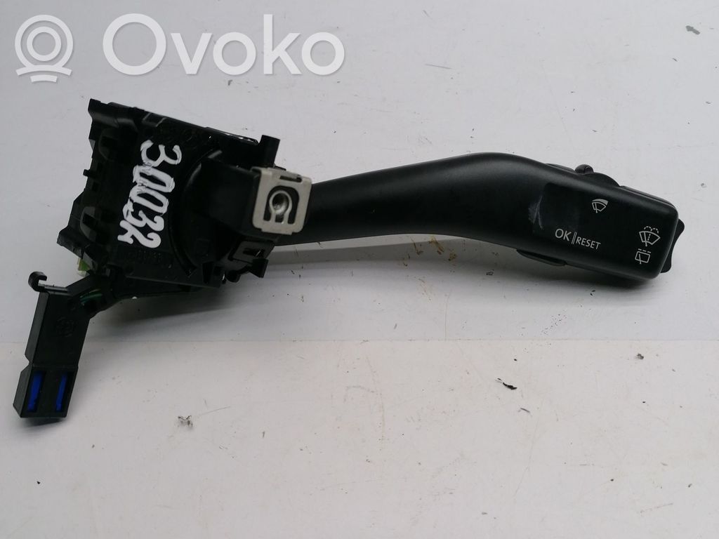 Seat Leon (1P) Wiper switch 