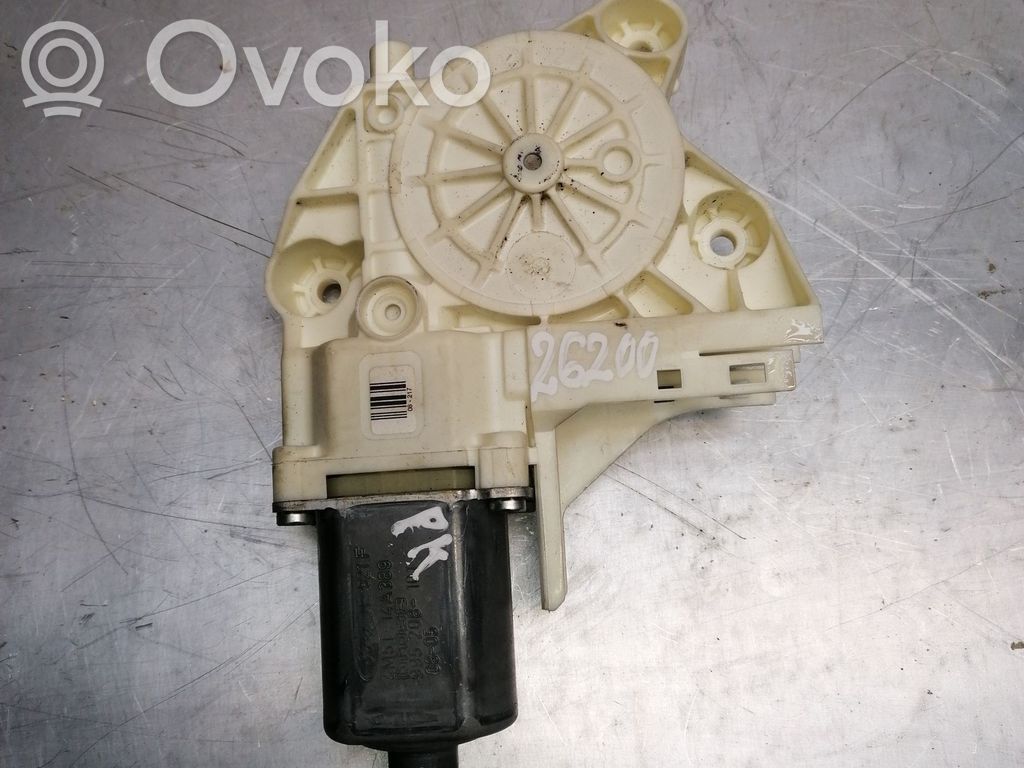 Ford Focus Front door window regulator motor 
