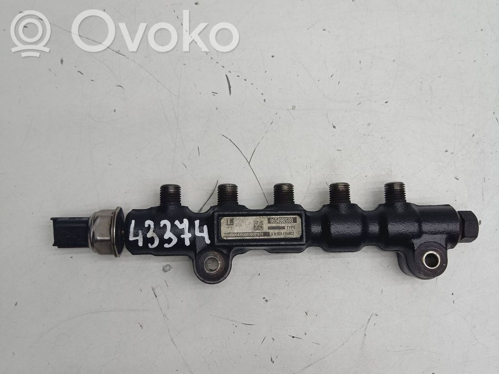 Peugeot 307 Fuel main line pipe 
