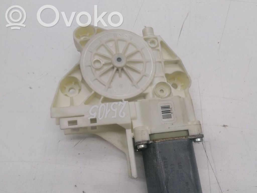 Ford Focus Front door window regulator motor 