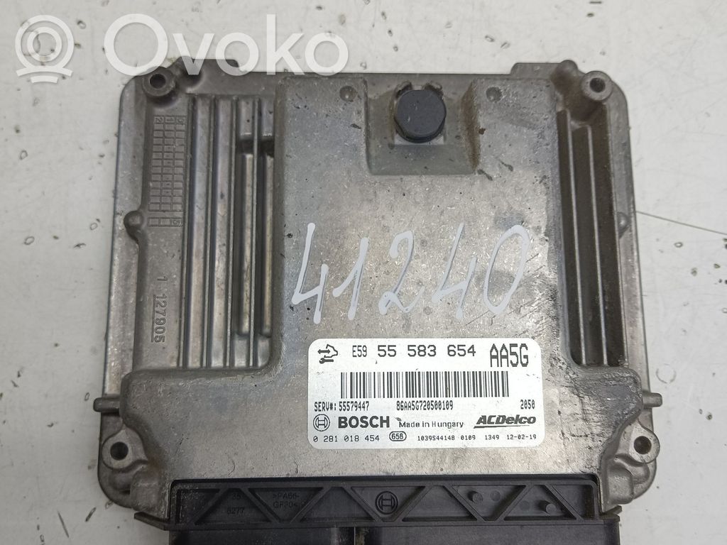 Opel Astra J Engine control unit/module 