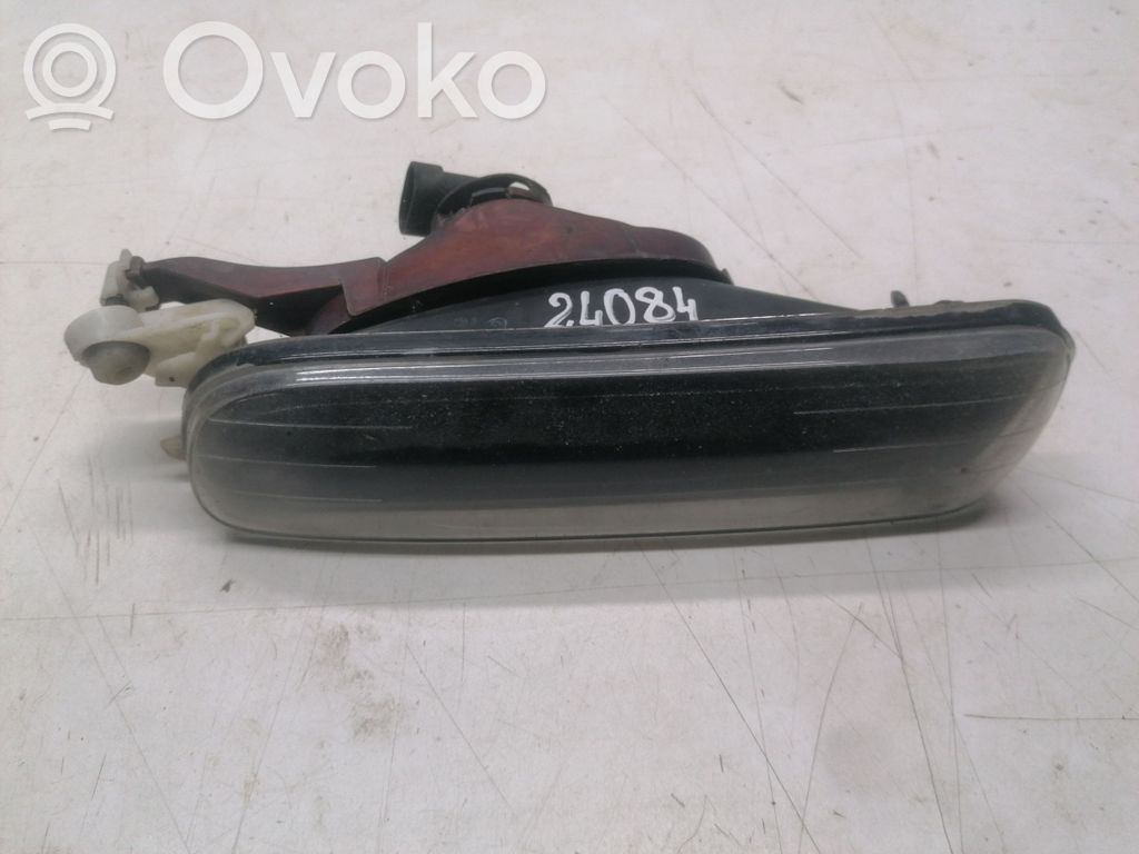 BMW 3 E46 Miglas lukturis priekšā 