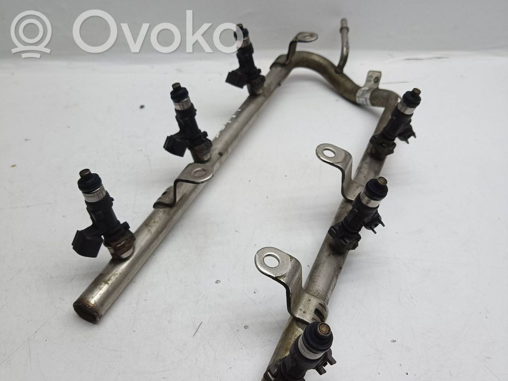 Chrysler 300 - 300C Fuel injectors set 