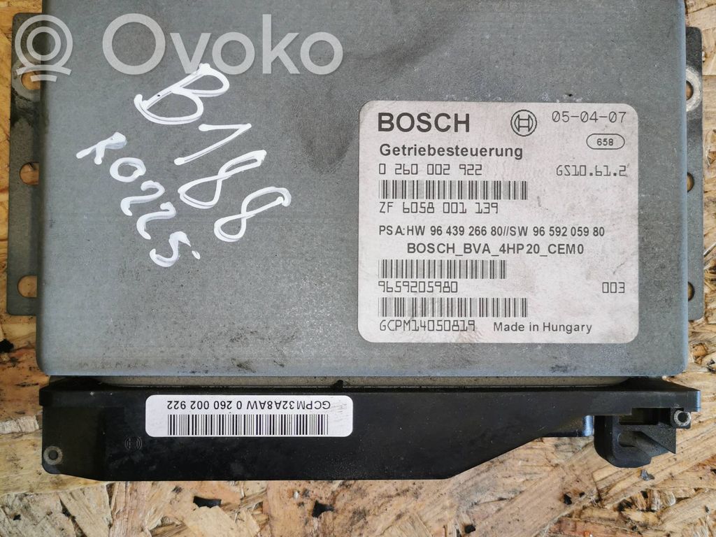 Peugeot 407 Gearbox control unit/module 