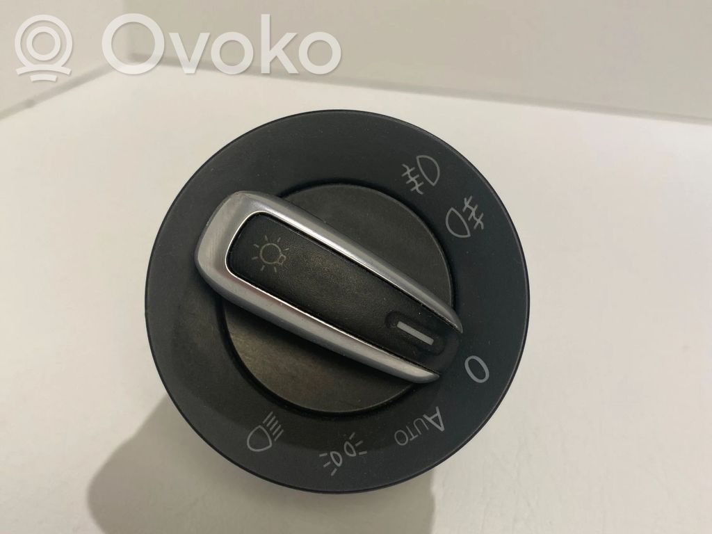 Volkswagen PASSAT B6 Light switch 