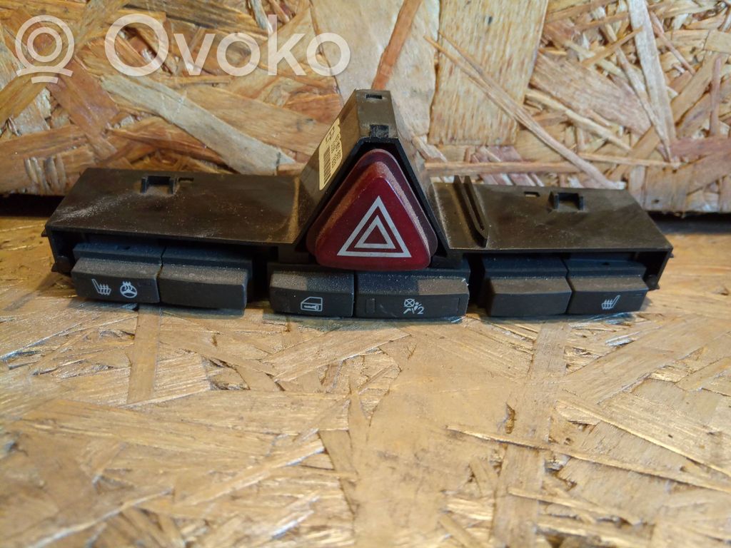Opel Corsa D Hazard light switch 