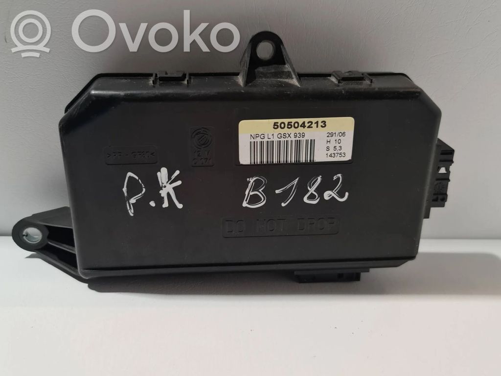 Alfa Romeo 159 Door control unit/module 