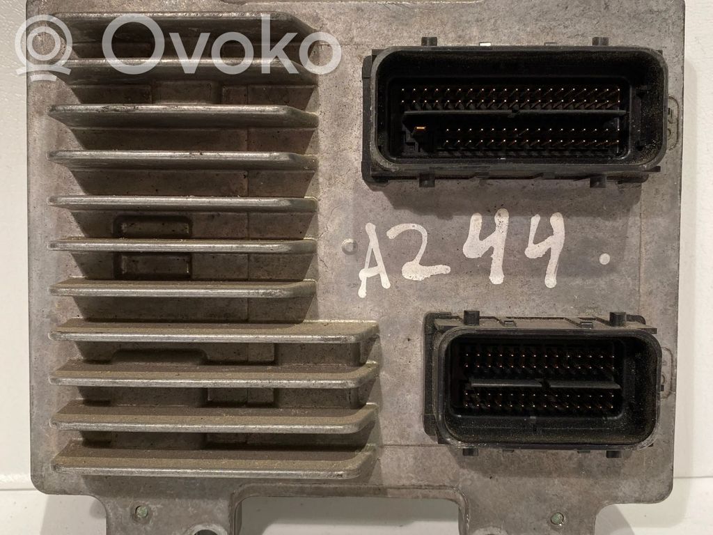 Opel Astra J Engine control unit/module 