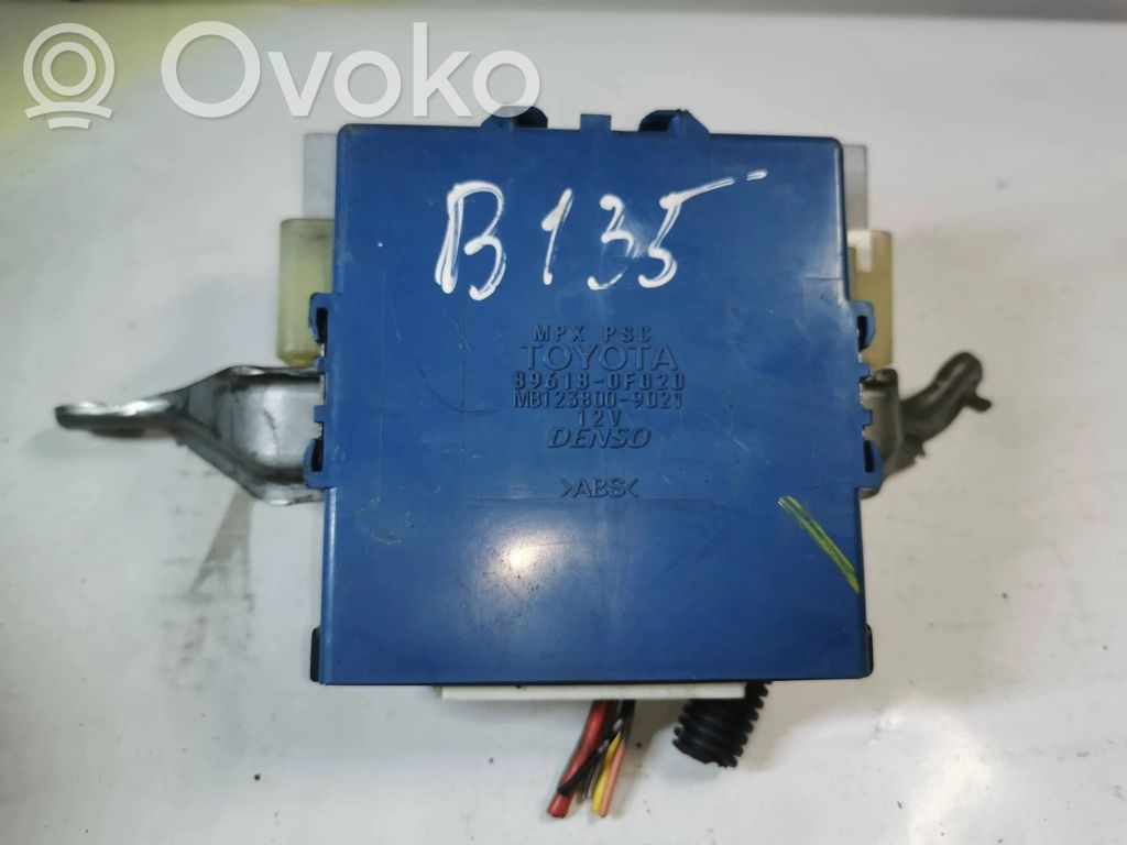 Toyota Corolla Verso AR10 Combustion control unit/module 