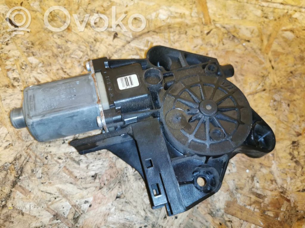 Ford Focus Front door window regulator motor 
